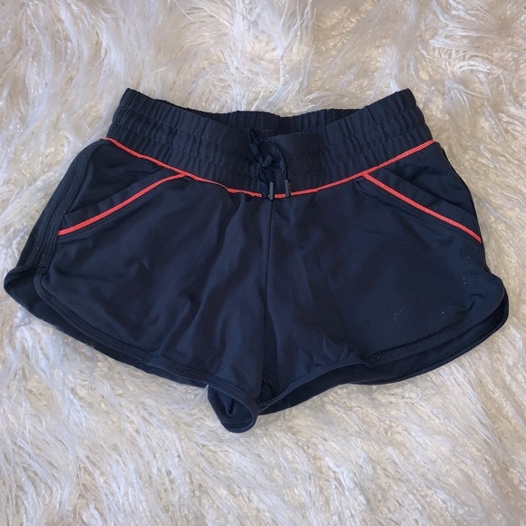 🔻Lorna Jane - Workout Shorts - Picture 1 of 5